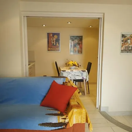 Joli Vue Mer, Vieille Appartement *